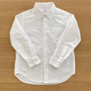 ユニクロ(UNIQLO)のユニクロ　キッズ白シャツ 110(ブラウス)