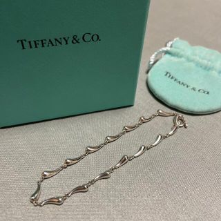 ティファニー(Tiffany & Co.)の希少！　ティファニー  ティアドロップ　ブレスレット　SV925(ブレスレット/バングル)