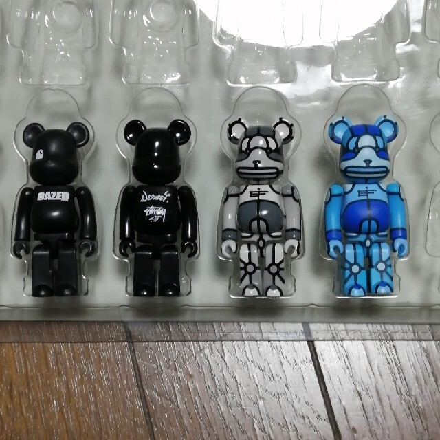 MEDICOM TOY - ベアブリック nexus7 stussy xlarge carharttの通販 by