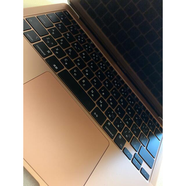 13インチMacBook Air ゴールド