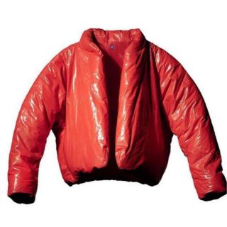 ギャップ(GAP)の本日のみこの価格　yeezy gap RED (ダウンジャケット)