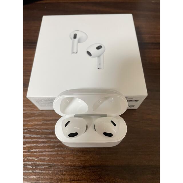 Apple AirPods 3(第三世代)