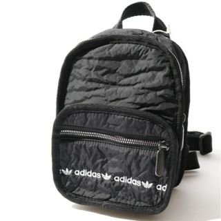 アディダス(adidas)の未使用、70%OFF☆adidasミニリュック バッグパック送料無料(リュック/バックパック)