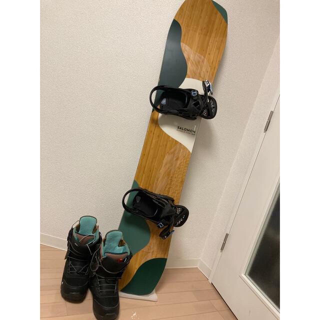 SALOMON - SALOMONスノーボード 144cm 5回使用の通販 by みぃ's shop