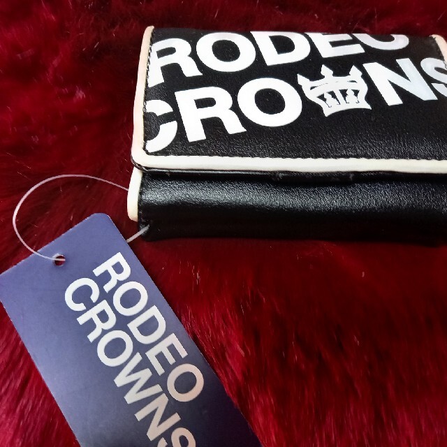 RODEO CROWNS(ロデオクラウンズ)のレンママ様専用！新品未使用〜RODEO CROWNS折り財布 レディースのファッション小物(財布)の商品写真