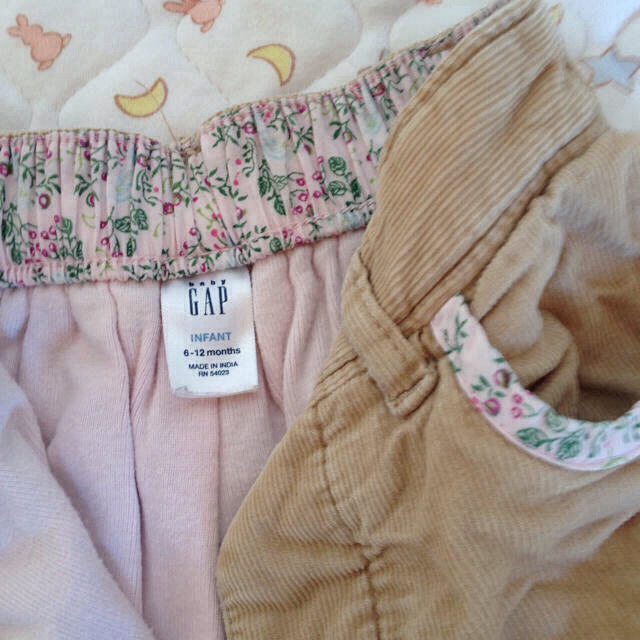 GAP(ギャップ)のGAP 2枚セット パンツ 送料込み キッズ/ベビー/マタニティのキッズ服女の子用(90cm~)(その他)の商品写真