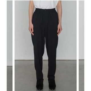 ハイク(HYKE)のHYKE STRETCH TAPERED PANTS テーパードパンツ(その他)