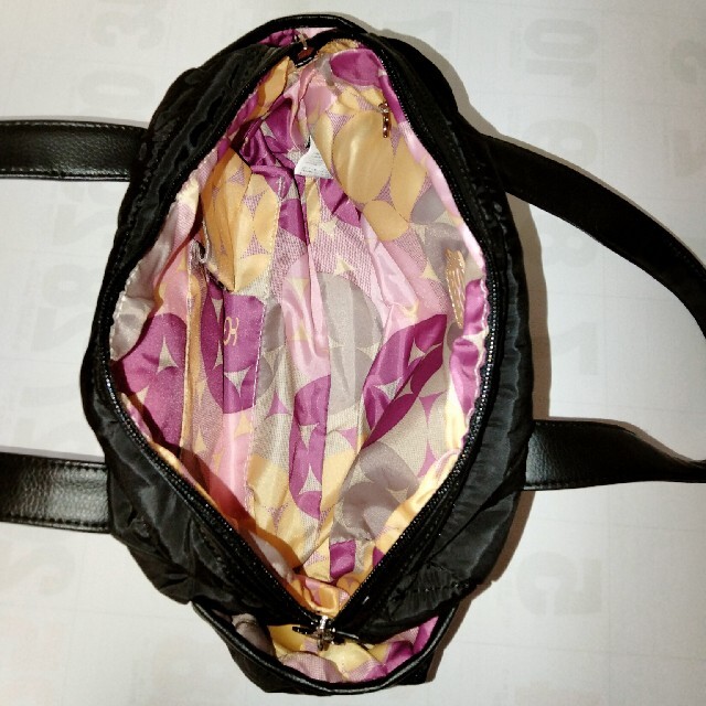 SAVOY(サボイ)の【未使用】SAVOY　サボイ　ハンドバッグ　黒　軽量 レディースのバッグ(ハンドバッグ)の商品写真