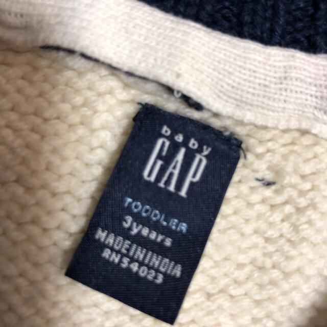 ❁⃘*.ﾟbabyGAP 白色 ニット 95 キッズ/ベビー/マタニティのキッズ服男の子用(90cm~)(ニット)の商品写真