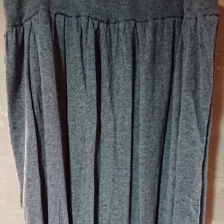 新品 大きいサイズ ７L グレー系色 厚手 ウエストゴム プリーツスカート 冬物(ロングスカート)