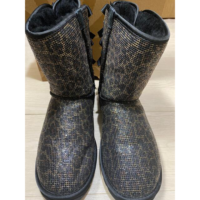 UGG ヒョウ柄