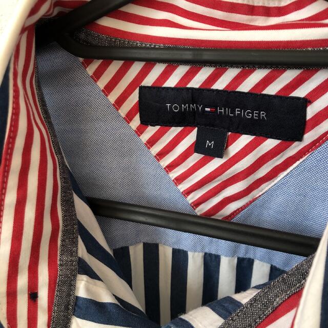 TOMMY HILFIGER(トミーヒルフィガー)のTommyストライプシャツ メンズのトップス(シャツ)の商品写真