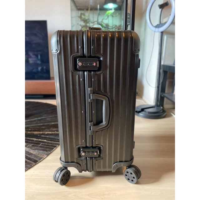 RIMOWA(リモワ)のRIMOWA Original Trunk S アルミニウム製スーツケース メンズのバッグ(トラベルバッグ/スーツケース)の商品写真