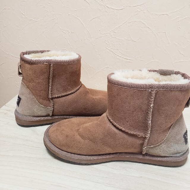 【クリーニング済み】UGG  ショートムートンブーツ　キャメル 6