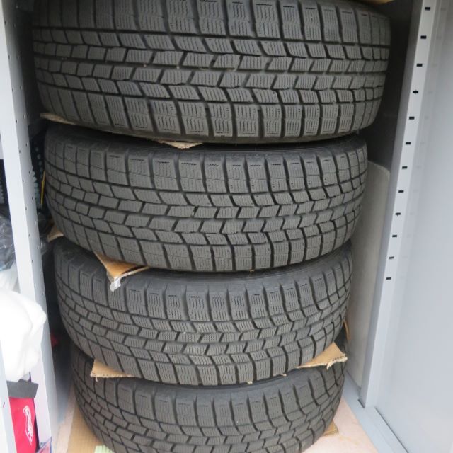 ICE NAVI6 215/55R17 94Q 2020年製 スタッドレス