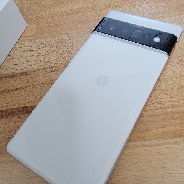 Google Pixel(グーグルピクセル)のGoogle Pixel 6 Pro ホワイト　128GB スマホ/家電/カメラのスマートフォン/携帯電話(スマートフォン本体)の商品写真