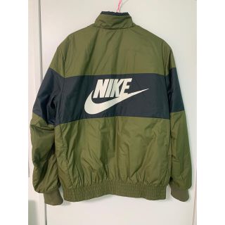 ナイキ(NIKE)のNIKE ナイキ中綿入りジャンバー　Lサイズ(ダウンジャケット)