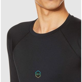 アンダーアーマー(UNDER ARMOUR)のアンダーアーマー ヒートギア  コンプレッション ロングスリーブ クルー(Tシャツ/カットソー(七分/長袖))