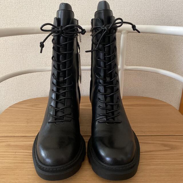 ZARA レースアップブーツ　新品