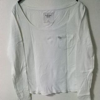 アバクロンビーアンドフィッチ(Abercrombie&Fitch)のAbercrombie&Fitchティシャツ(Tシャツ(長袖/七分))