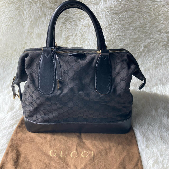 Gucci(グッチ)のグッチ　ミニボストンバッグ　ブラック　gg柄　キャンバス　レザー　レディース レディースのバッグ(ハンドバッグ)の商品写真