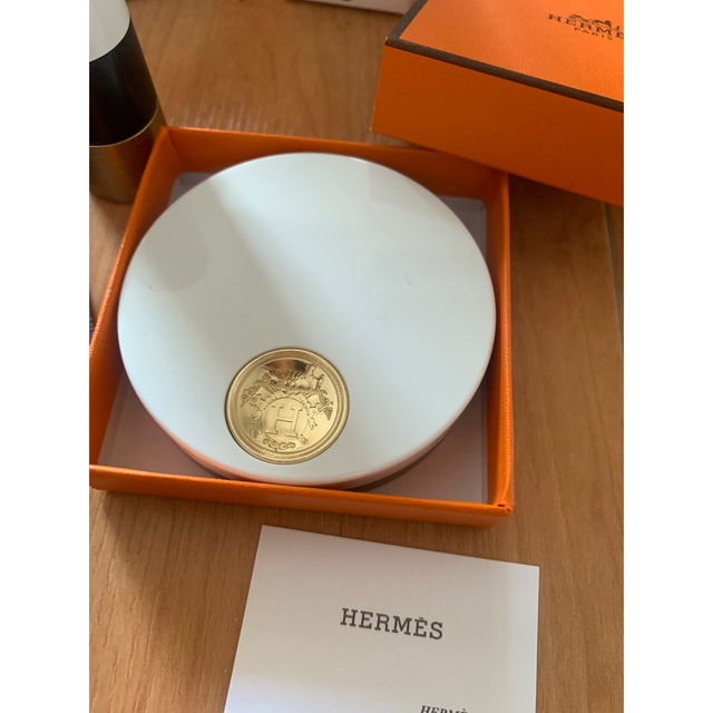 Hermes(エルメス)のエルメス！チーク28番 コスメ/美容のベースメイク/化粧品(チーク)の商品写真