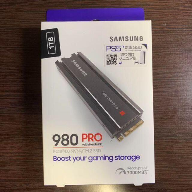 SAMSUNG(サムスン)のサムスン SSD 980 PRO 1TB ヒートシンク搭載 M.2 新品 PS5 スマホ/家電/カメラのPC/タブレット(PCパーツ)の商品写真