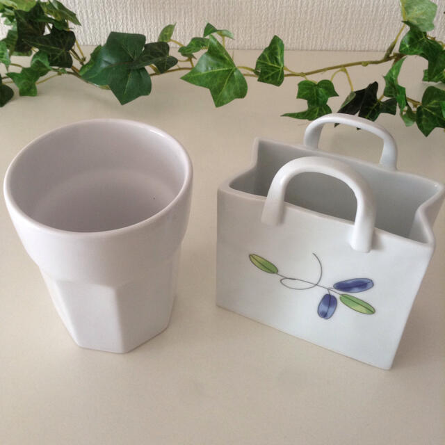 ⭐︎植物ケース、花瓶 4点 インテリア/住まい/日用品のインテリア小物(花瓶)の商品写真