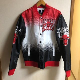 シカゴブルズ ナイロンスタジアムジャンパー スタジャン Chicagobulls(スタジャン)