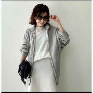 アパルトモンドゥーズィエムクラス(L'Appartement DEUXIEME CLASSE)の専用☆アメリカーナ Back Print Big Parka(パーカー)