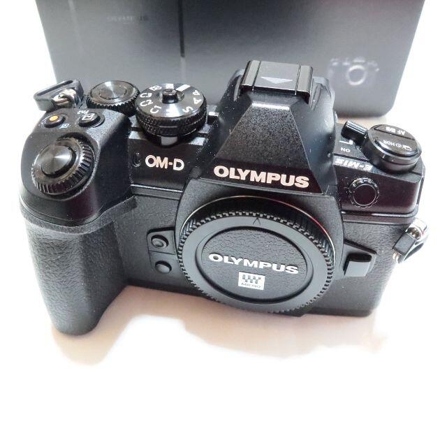 オリンパスOM-D E-M5MarkⅡボディ美品！