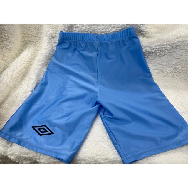 UMBRO(アンブロ)の1月処分　アンブロ　サッカーインナー　水色　L スポーツ/アウトドアのサッカー/フットサル(ウェア)の商品写真