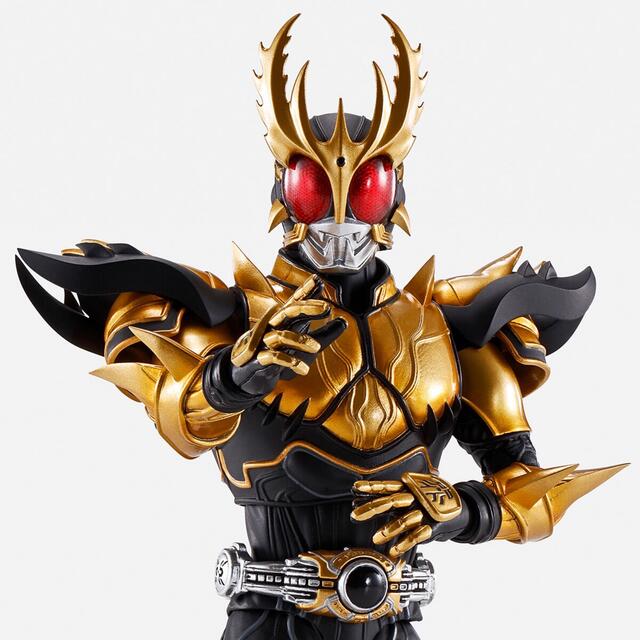 2体S.H.Figuarts真骨彫製法仮面ライダークウガライジング