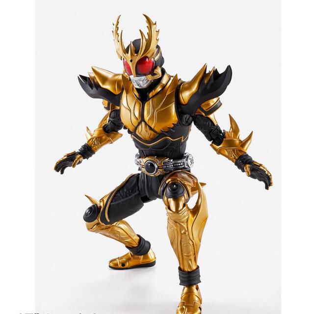 2体S.H.Figuarts真骨彫製法仮面ライダークウガライジングアルティメット