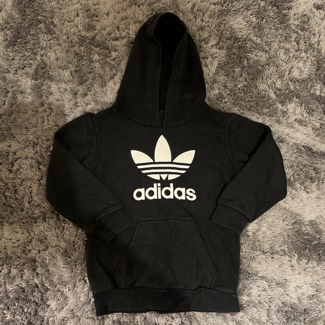 adidas(アディダス)の(👦🏽👧🏽)adidas トレーナー キッズ/ベビー/マタニティのキッズ服男の子用(90cm~)(Tシャツ/カットソー)の商品写真