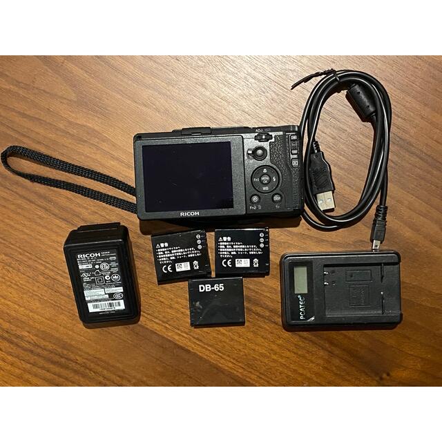 RICOH(リコー)のRICOH GRII リコー GR2 新品バッテリー付き 1669ショット！！ スマホ/家電/カメラのカメラ(コンパクトデジタルカメラ)の商品写真