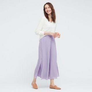 ユニクロ(UNIQLO)のシフォンスリットスカートパンツ(その他)