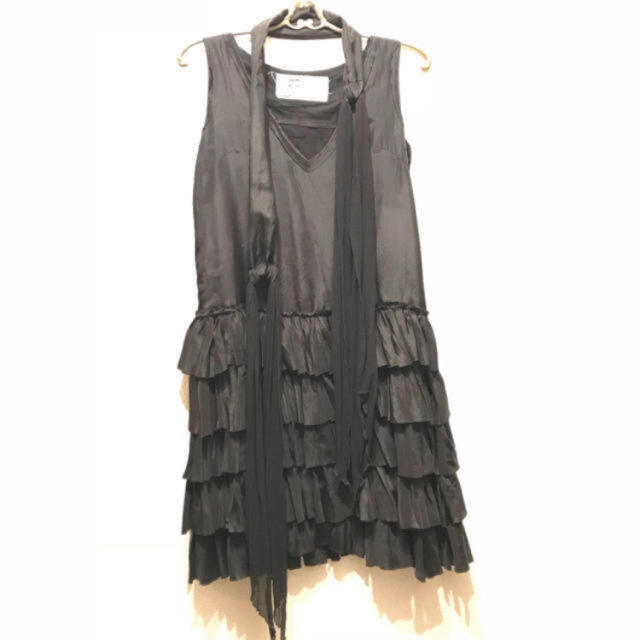 人気特売】 ⭐︎VIA BUS STOP⭐︎オープンバックドレス 新品タグ付