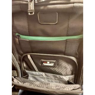 TUMI Alpha ジェーパードデラックス　マルチカラー