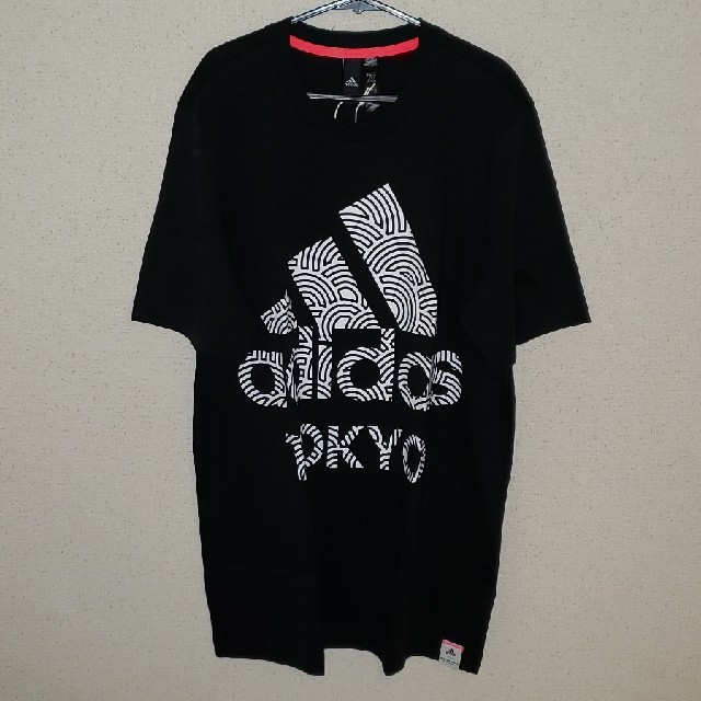 adidas(アディダス)のadidas　Tシャツ メンズのトップス(Tシャツ/カットソー(半袖/袖なし))の商品写真