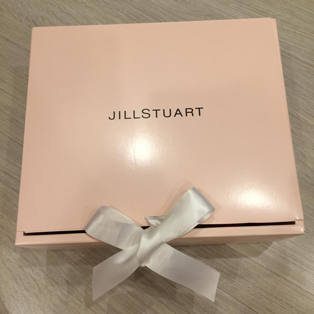 JILLSTUART(ジルスチュアート)の本日限定価格♡新品未使用！ジルスチュアートタオルセット インテリア/住まい/日用品の日用品/生活雑貨/旅行(タオル/バス用品)の商品写真