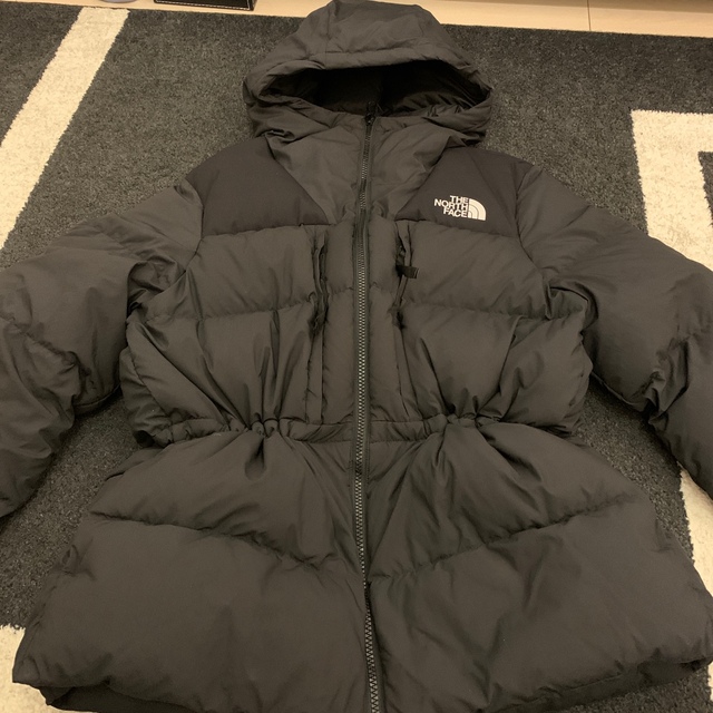 THE NORTH FACE(ザノースフェイス)のノースフェイス　ダウン　L レディースのジャケット/アウター(ダウンジャケット)の商品写真