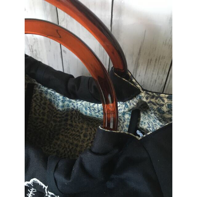 mina perhonen(ミナペルホネン)のミナペルホネンanemone ×リバティ　グラニーバック レディースのバッグ(その他)の商品写真