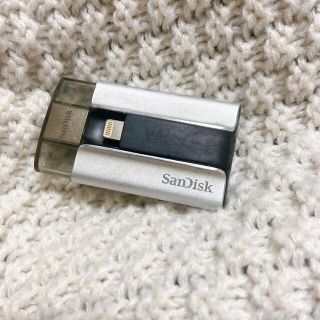 サンディスク(SanDisk)のSanDiskフラッシュドライブ　32GB(PC周辺機器)