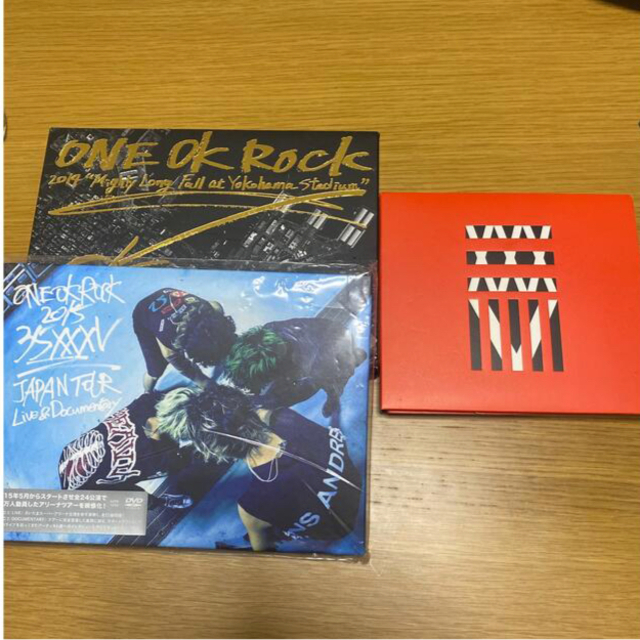 ONE OK ROCK(ワンオクロック)のONEOKROCK LIVEDVD CD エンタメ/ホビーのタレントグッズ(ミュージシャン)の商品写真