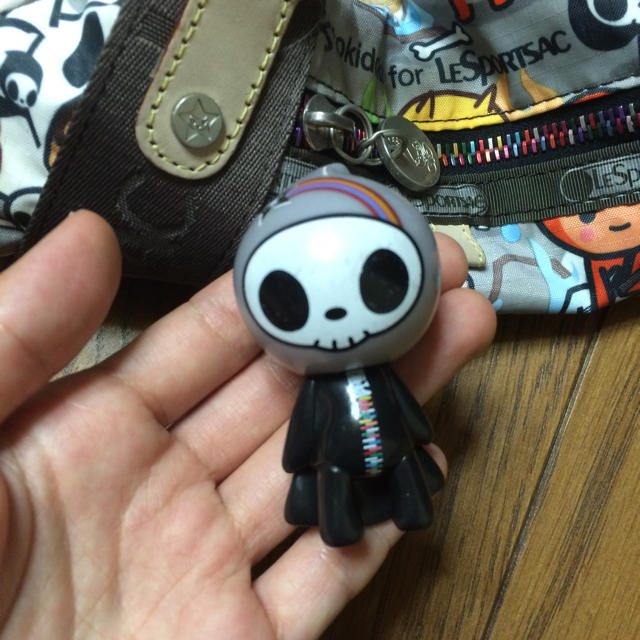 LeSportsac(レスポートサック)のレスポートサック×tokidoki♡ボストンバッグ レディースのバッグ(ボストンバッグ)の商品写真