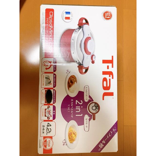 T-fal(ティファール)のティファール　クリプソ　ミニット　デュオ　レッド　4.2L 新品、未開封 インテリア/住まい/日用品のキッチン/食器(鍋/フライパン)の商品写真