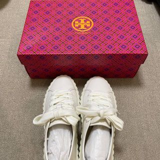 トリーバーチ(Tory Burch)の【ハウオリ様専用】トリーバーチ　レザースニーカー※週末お値下げ(スニーカー)