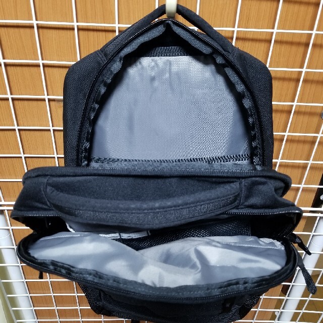 ノースフェイス ピボター28L 2