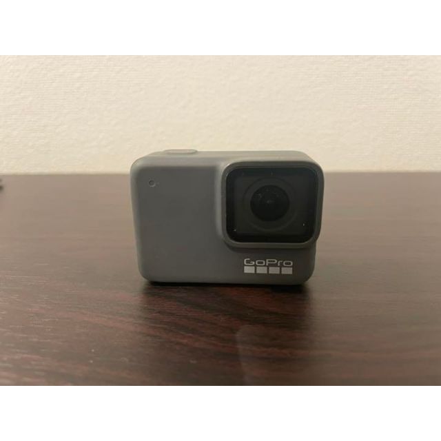 陸海空を制すGoPro7Silver 新品アクセサリー50個付きです！